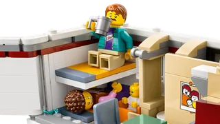 Holiday Adventure Camper Van fra LEGO – produktbillede 5 af 11