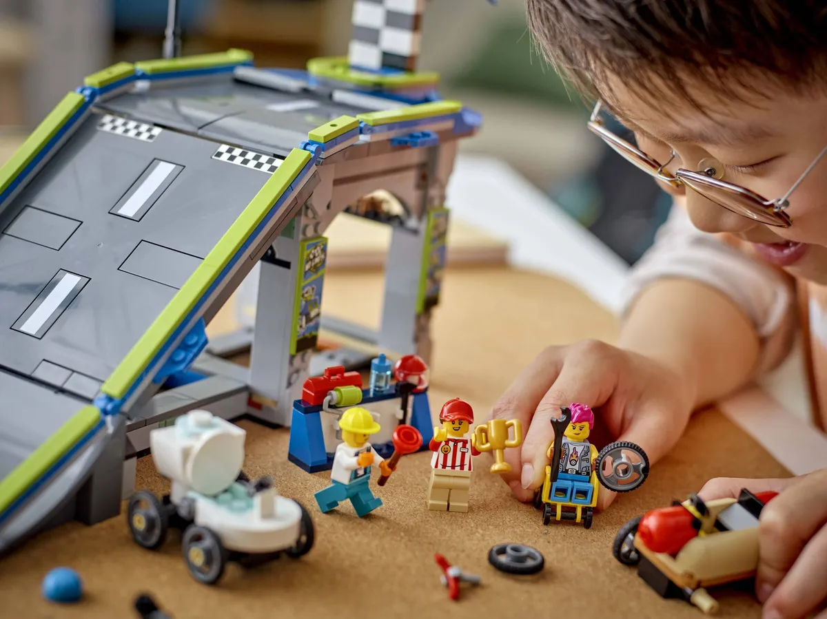 LEGO No Limits: Race Car Ramp Track (60460) - Bild 6
