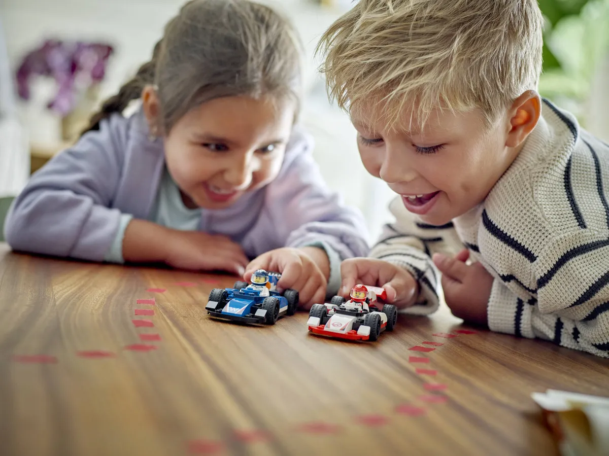 LEGO F1® Williams Racing & Haas F1® Race Cars (60464) - Bild 5