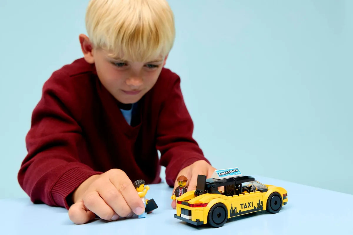 LEGO Yellow Taxi (60487) - Bild 7