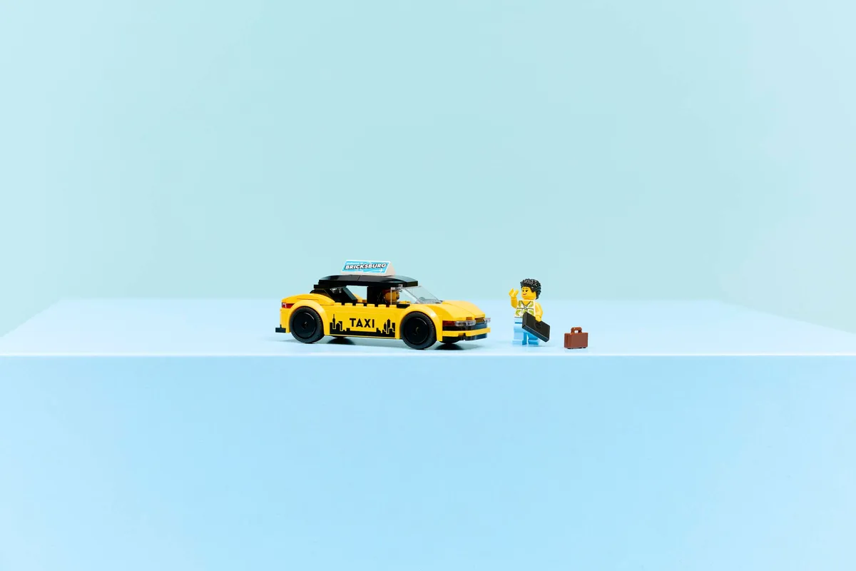 LEGO Yellow Taxi (60487) - Bild 8