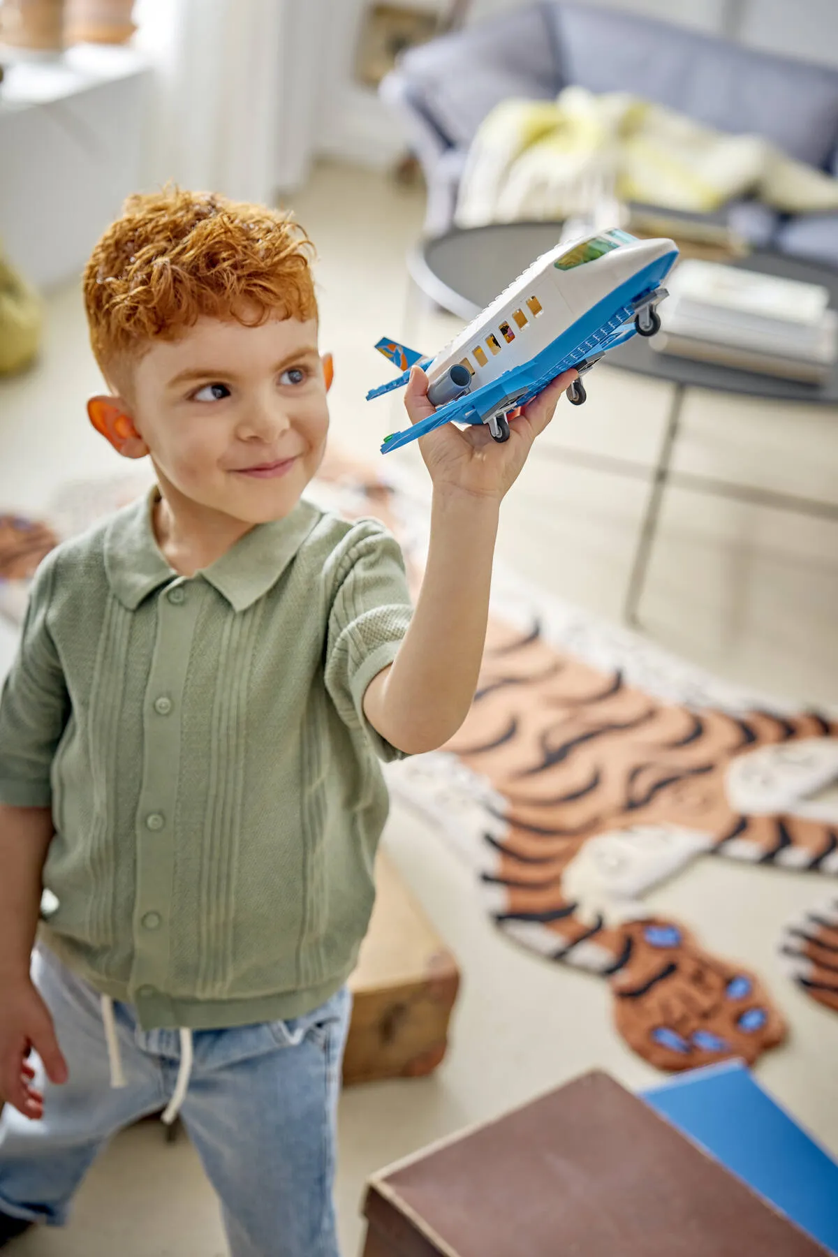LEGO Passenger Jet (60492) - Bild 9