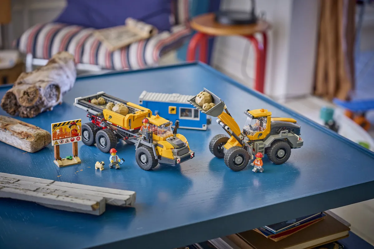 LEGO Dump Truck & Front End Loader (60494) - Bild 9
