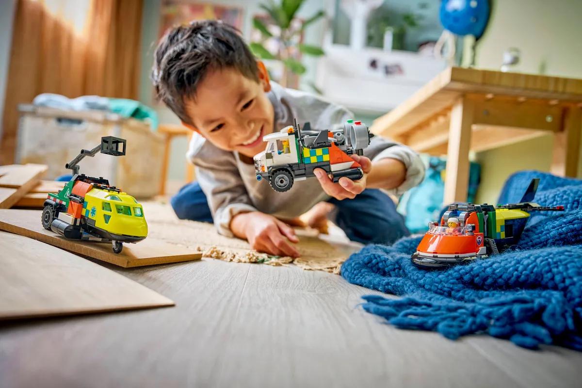 LEGO Airplane, Service Truck & Hovercraft Remix (60505) - Bild 7