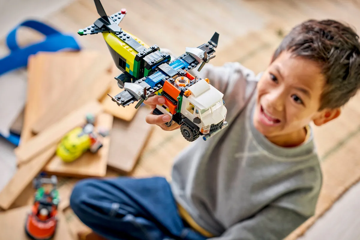LEGO Airplane, Service Truck & Hovercraft Remix (60505) - Bild 8