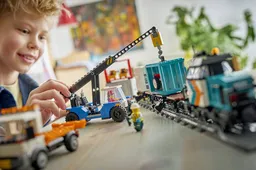 LEGO Harbor Freight Train with Crane & Truck (60509) - afbeelding 9