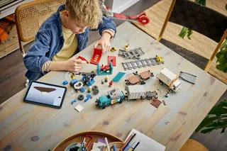 Harbor Freight Train with Crane & Truck by LEGO – product photo 8 of 12