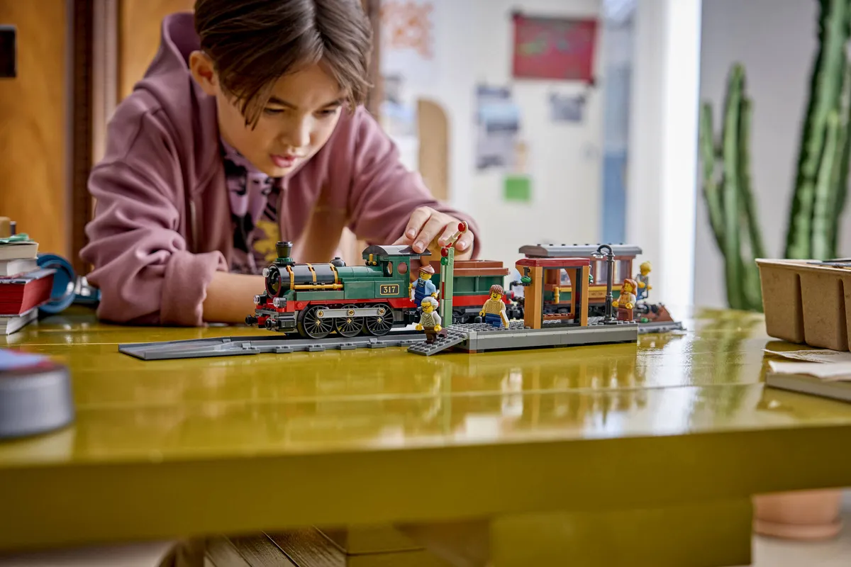 LEGO Vintage Steam Train (60511) - Bild 7