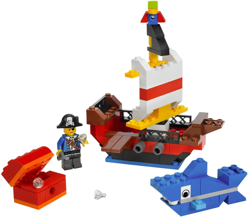 Pirates Building Set by LEGO – product photo