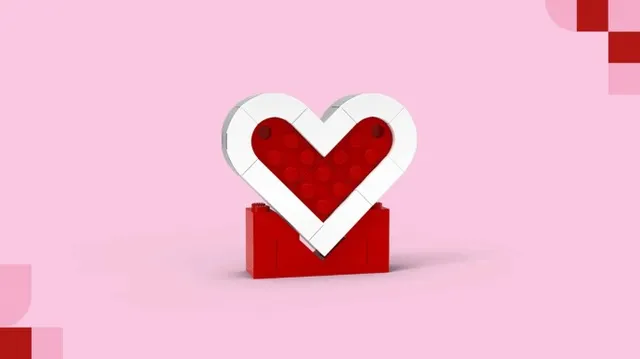 Heart by LEGO – product photo