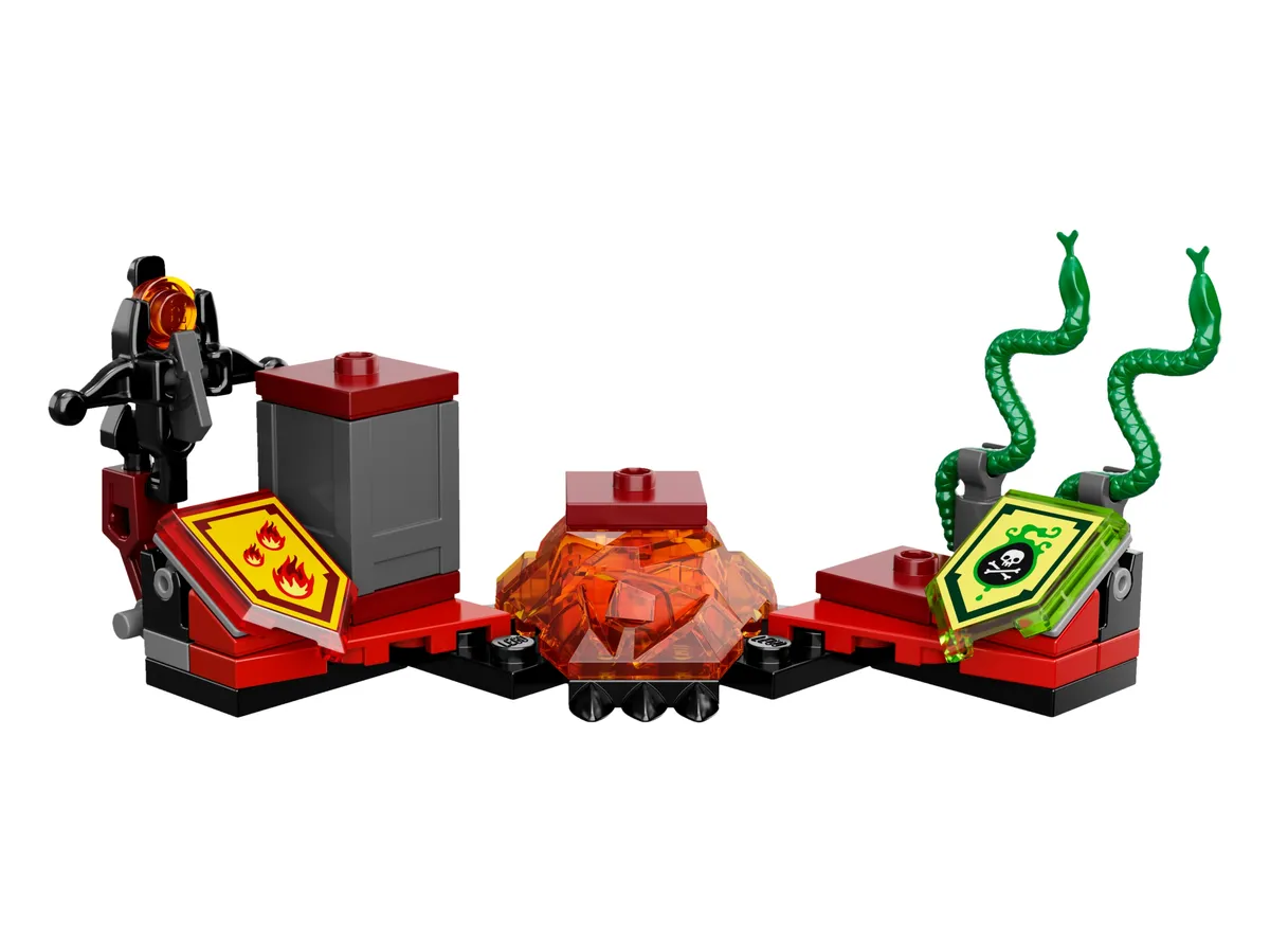 LEGO Ultimate Lavaria (70335) - image 3