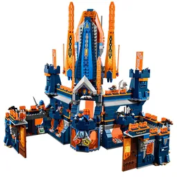 LEGO Knighton Castle (70357) - image 3