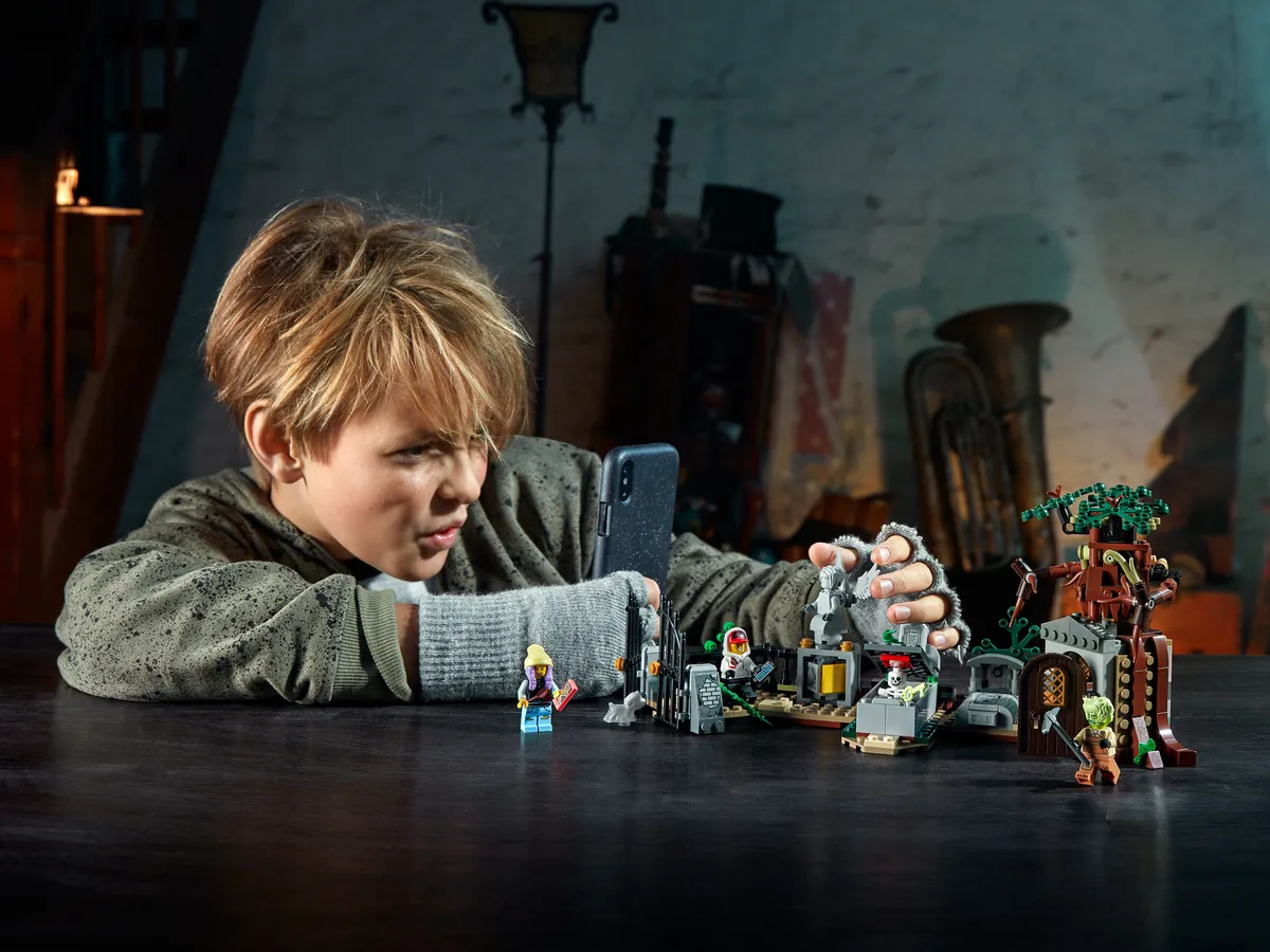 LEGO Graveyard Mystery (70420) - Bild 7