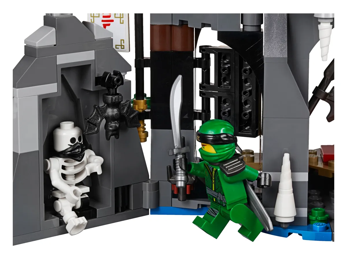 LEGO Temple of Resurrection (70643) - Bild 6
