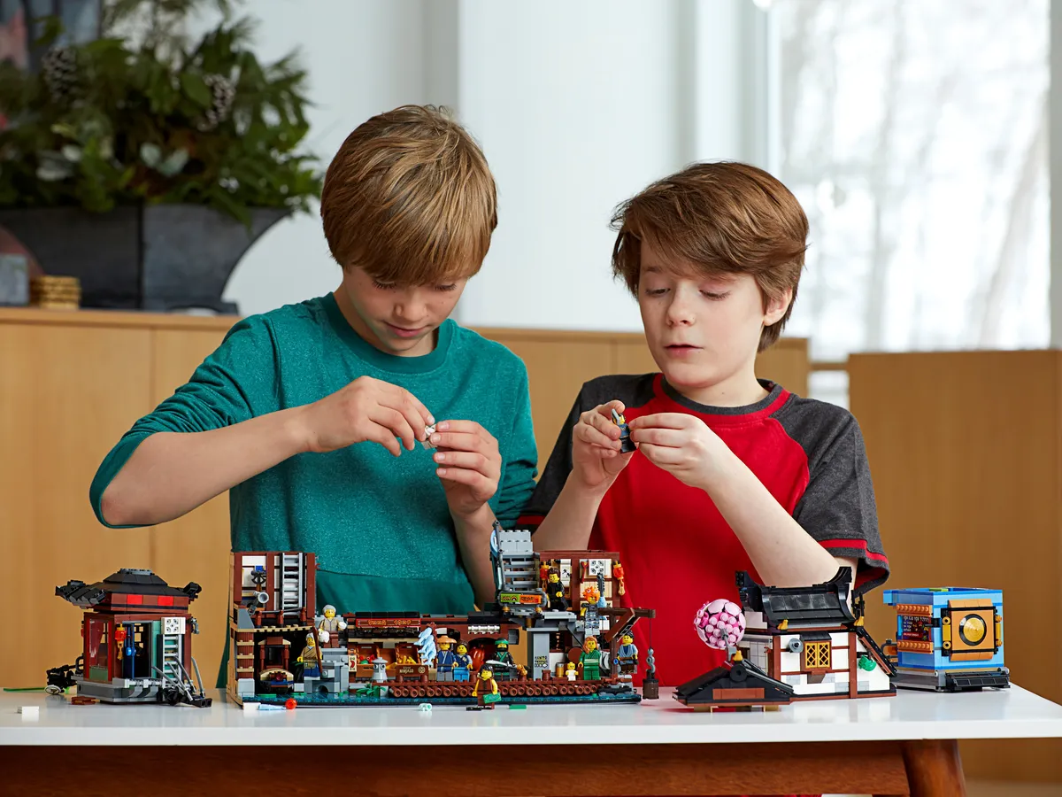 LEGO NINJAGO® City Docks (70657) - Bild 14
