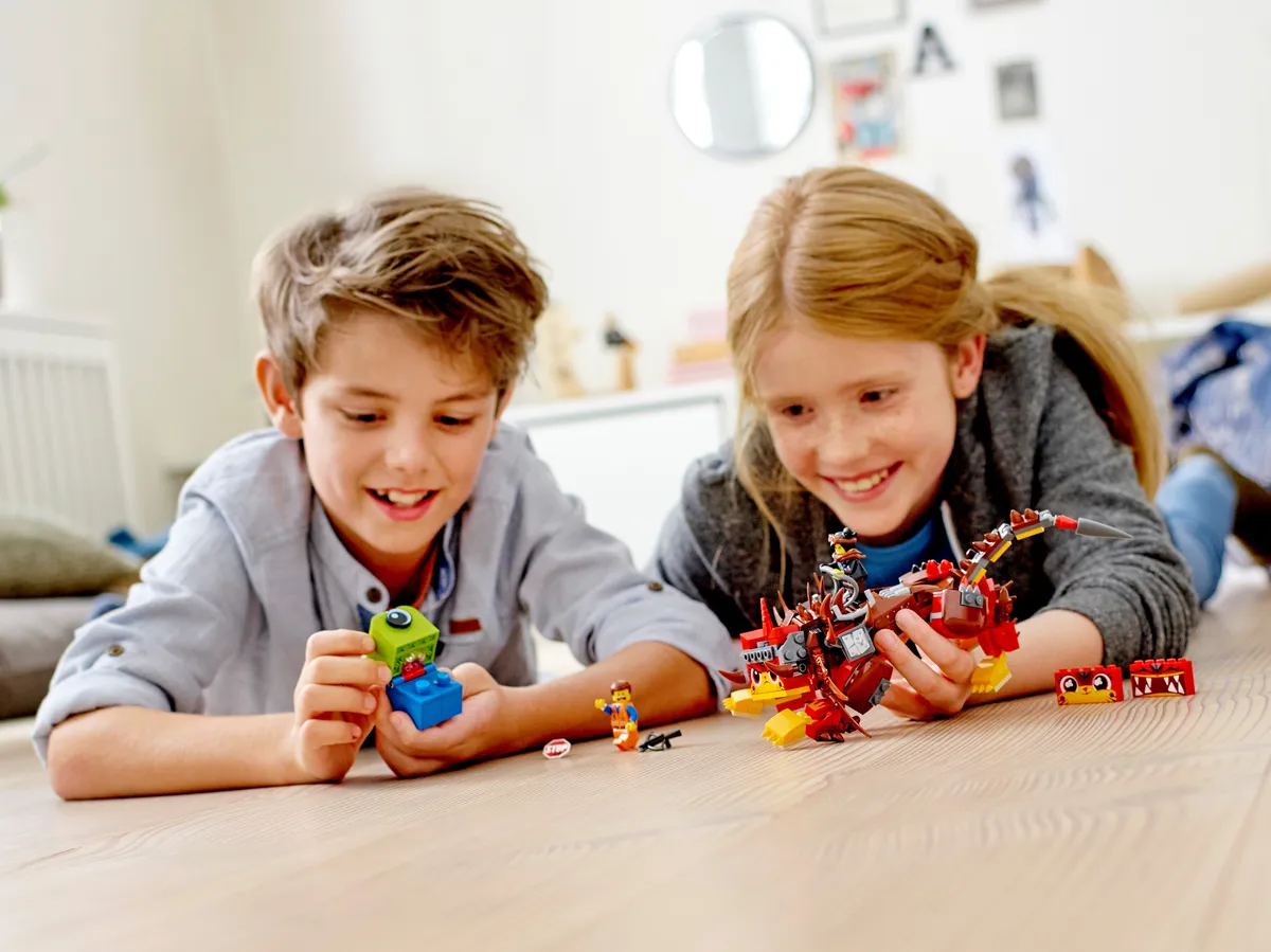 LEGO Ultrakatty & Warrior Lucy! (70827) - Bild 9