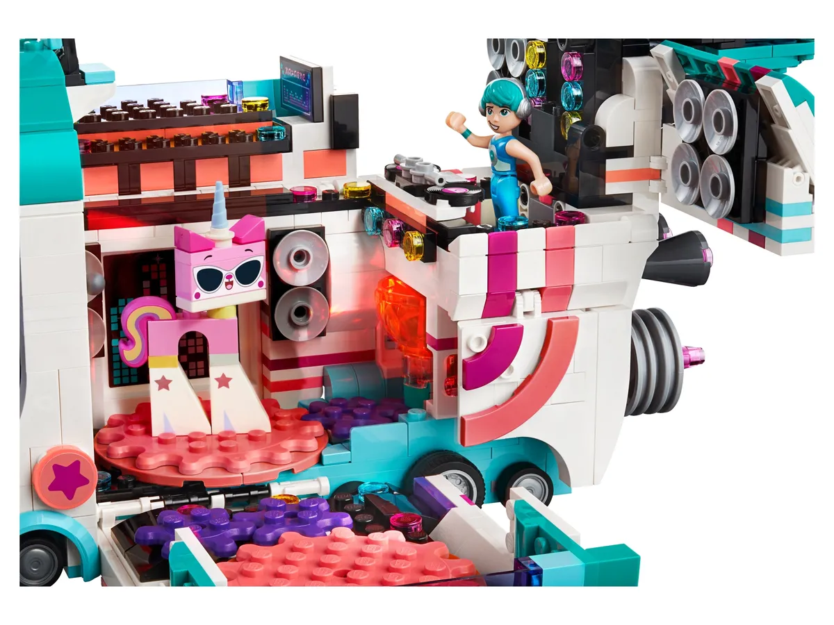 LEGO Pop-Up Party Bus (70828) - image 7