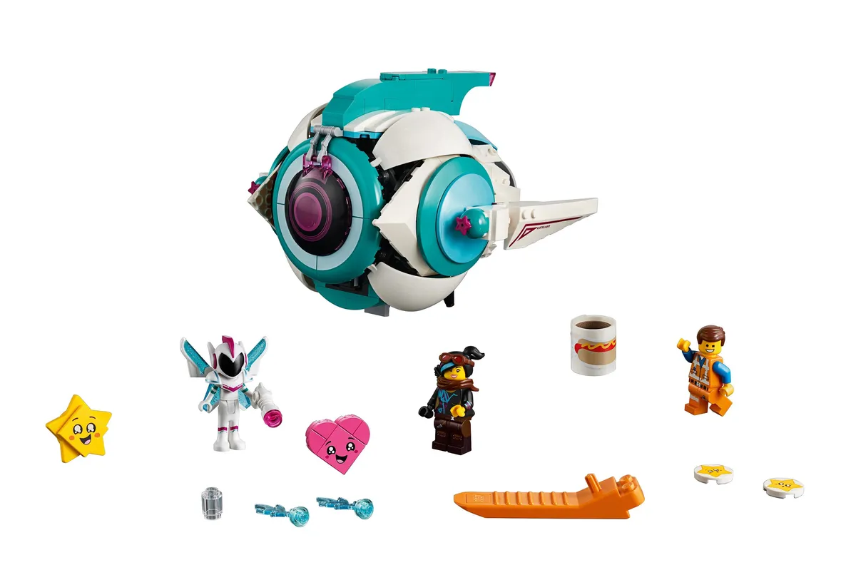 LEGO Sweet Mayhem's Systar Starship! (70830)