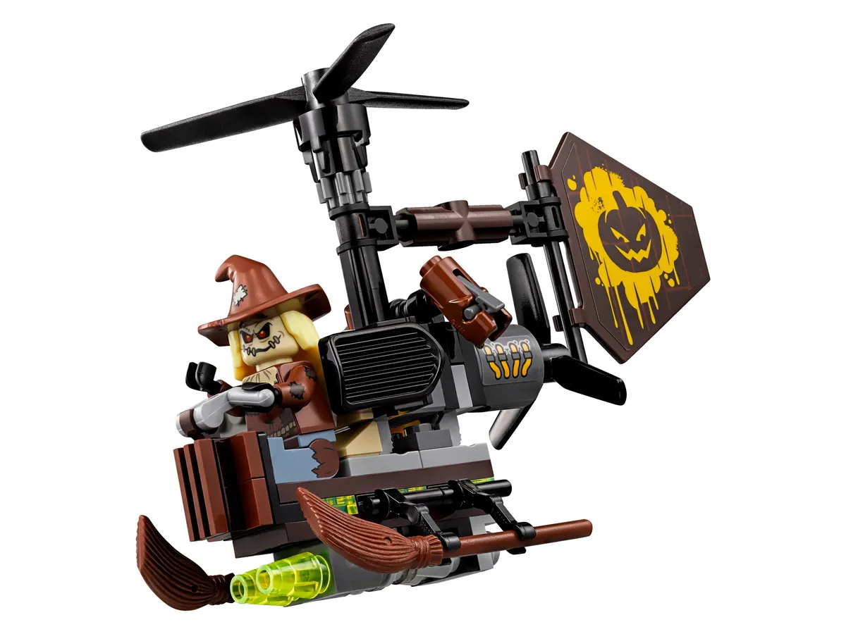 LEGO Scarecrow™ Fearful Face-off (70913) - image 2