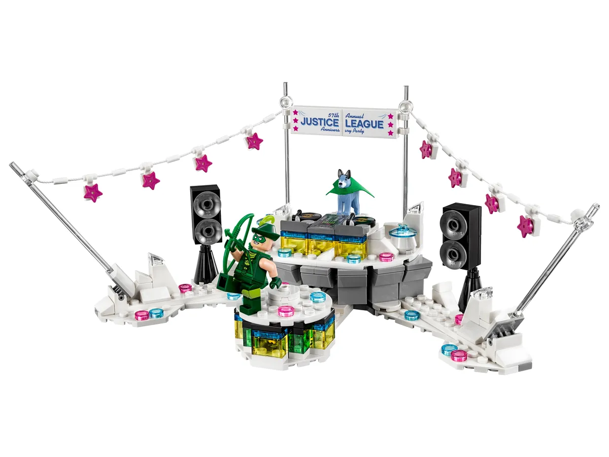 LEGO The Justice League™ Anniversary Party (70919) - image 3