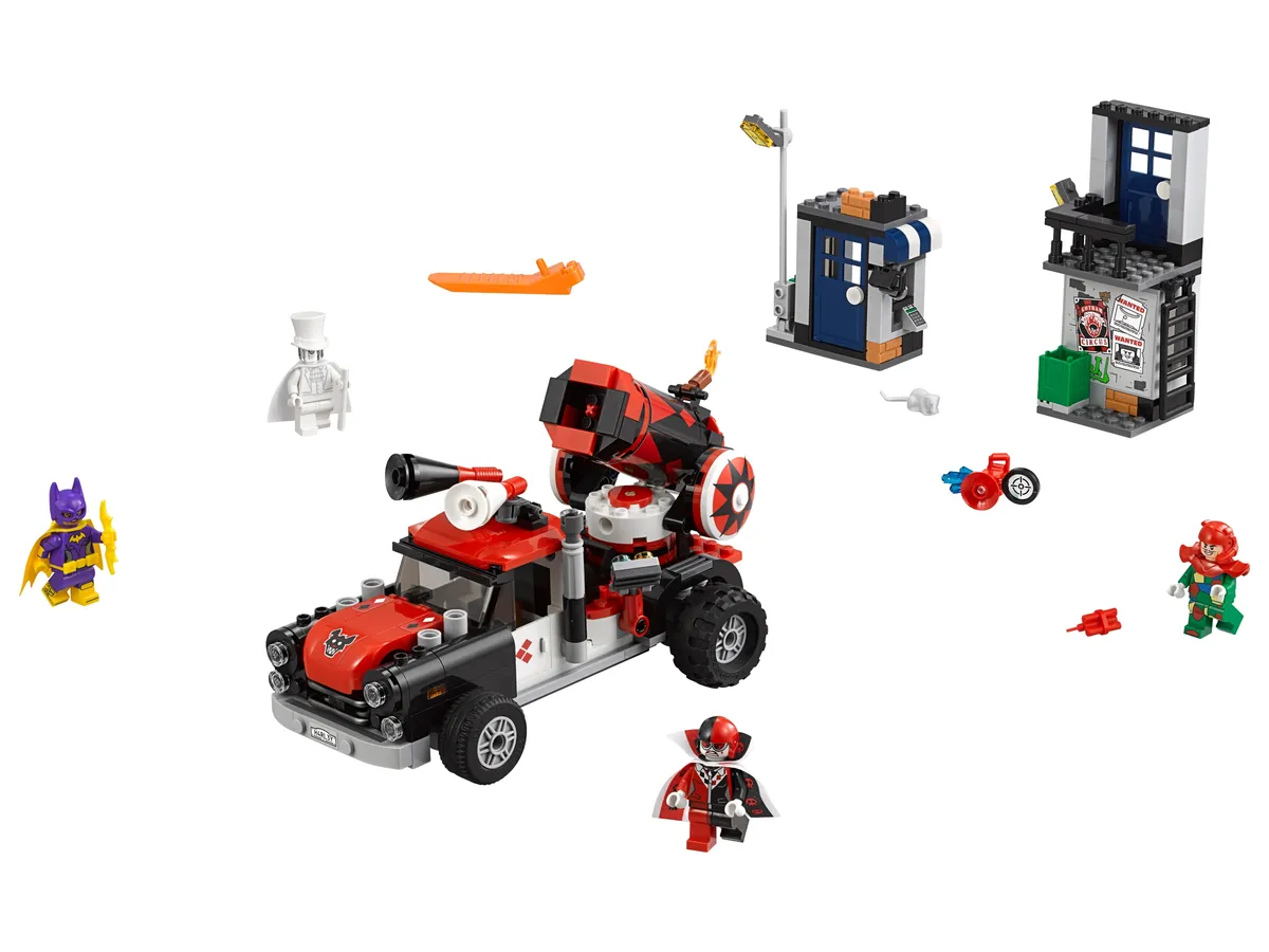 LEGO Harley Quinn™ Cannonball Attack (70921)