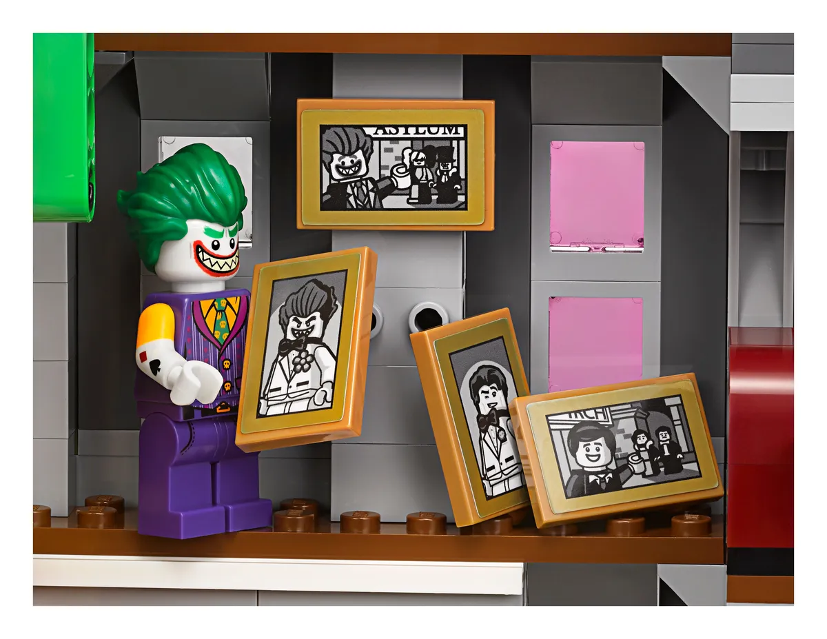 LEGO The Joker™ Manor (70922) - image 4