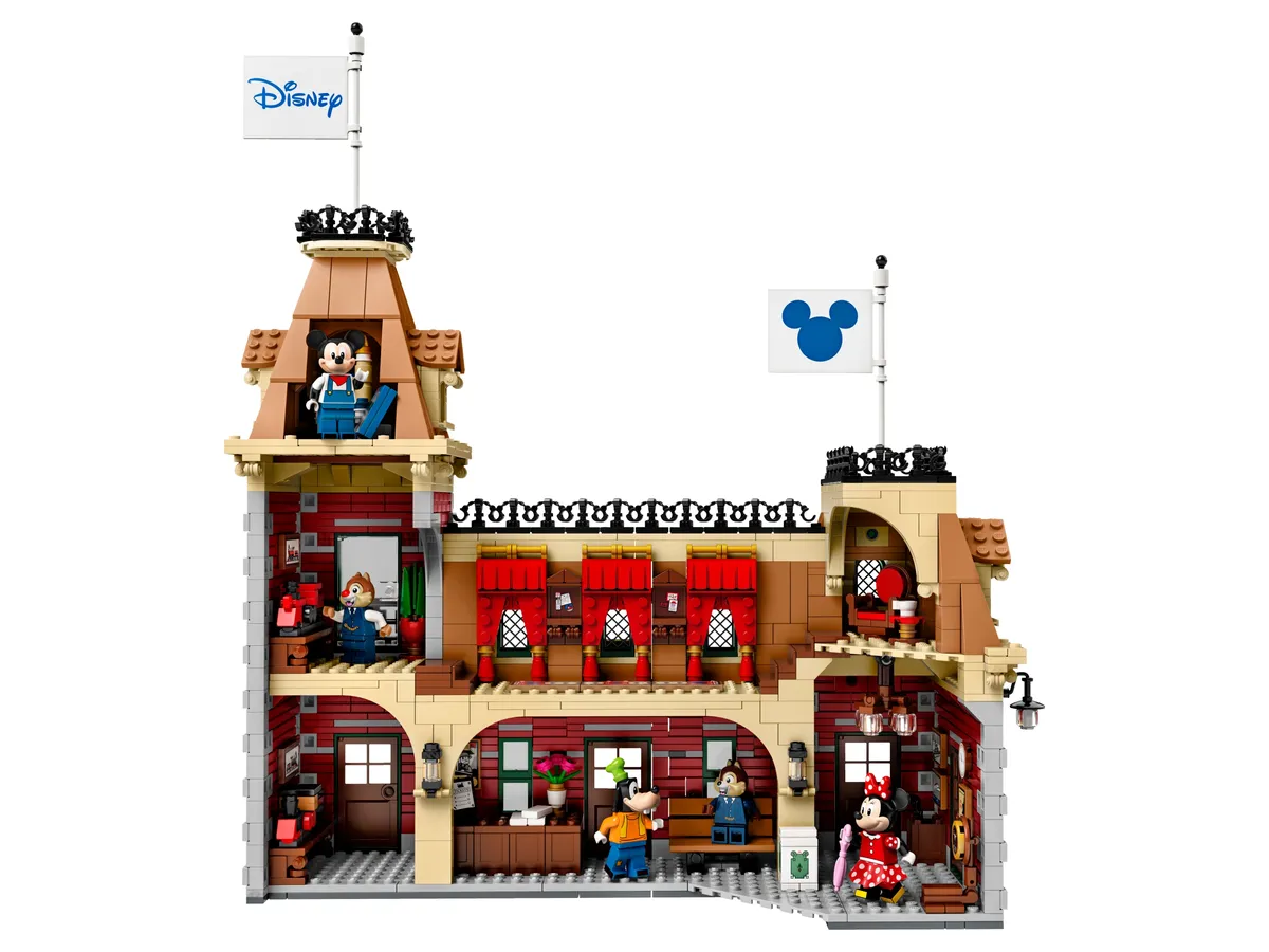 LEGO Disney Train and Station (71044) - image 3