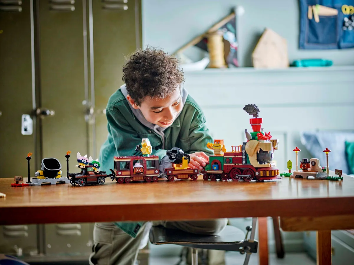 LEGO The Bowser Express Train (71437) - Bild 3