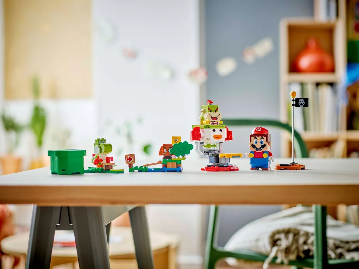 LEGO Adventures with Interactive LEGO® Mario™ (71439) - image 8