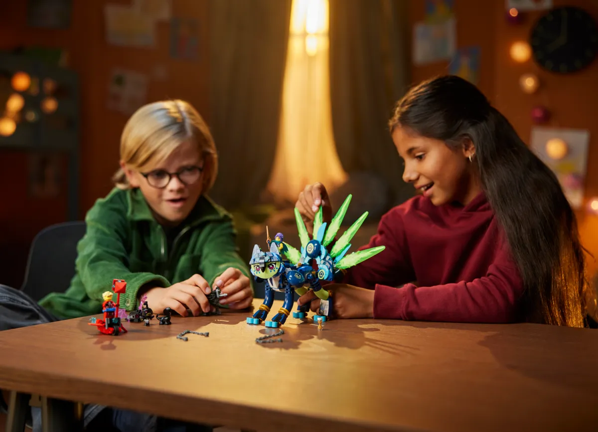 LEGO Zoey and Zian the Cat-Owl (71476) - Bild 7