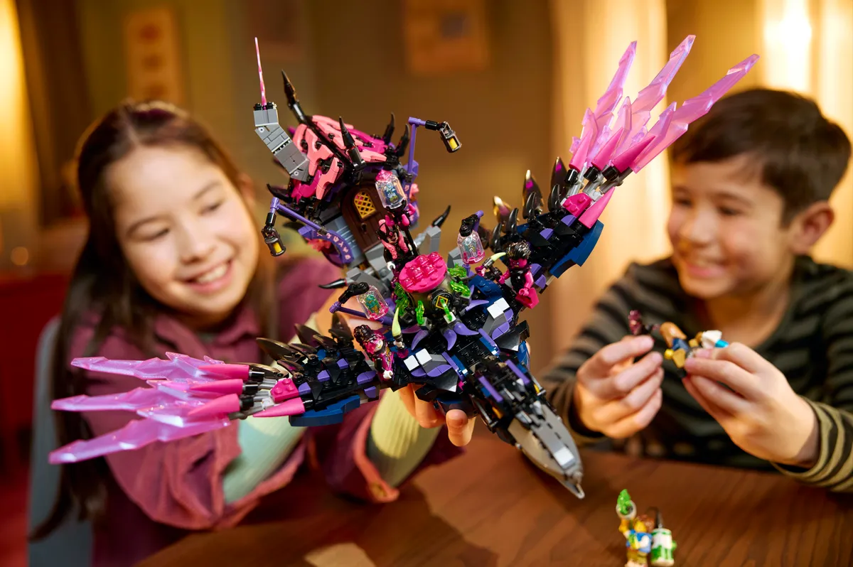 LEGO The Never Witch's Midnight Raven (71478) - Bild 3