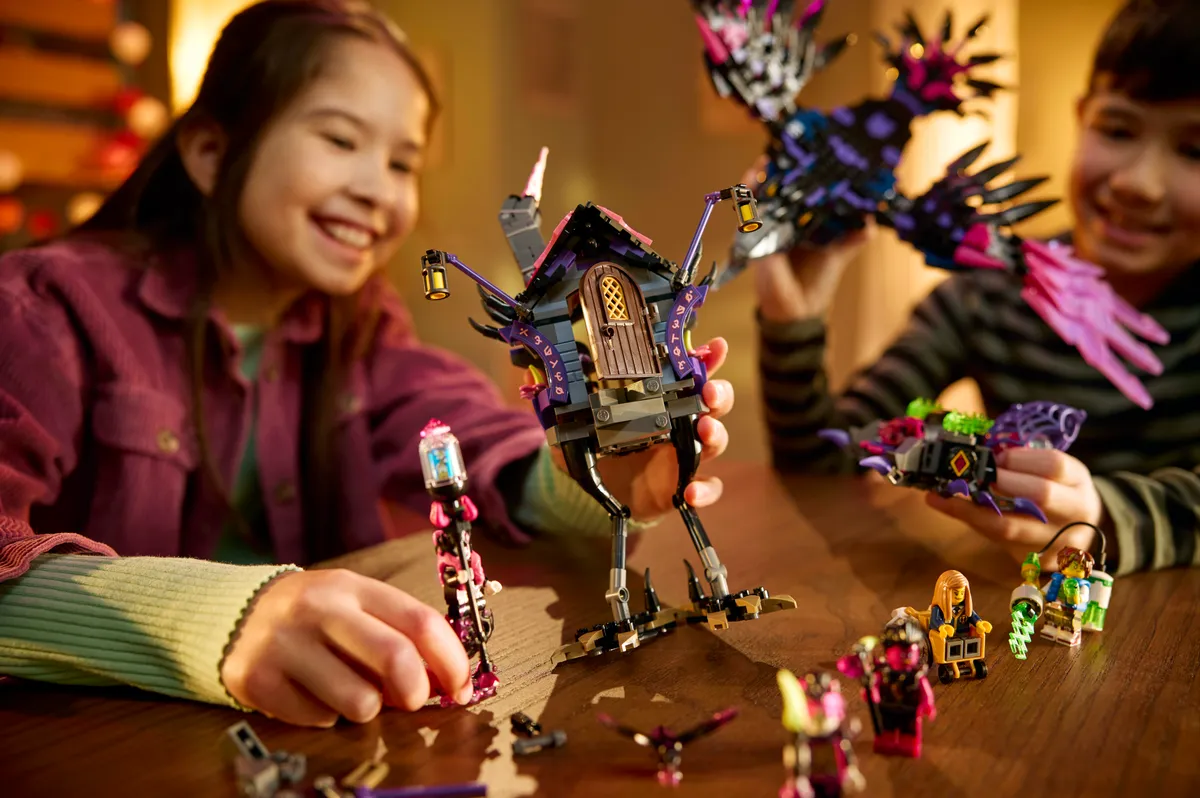 LEGO The Never Witch's Midnight Raven (71478) - Bild 4