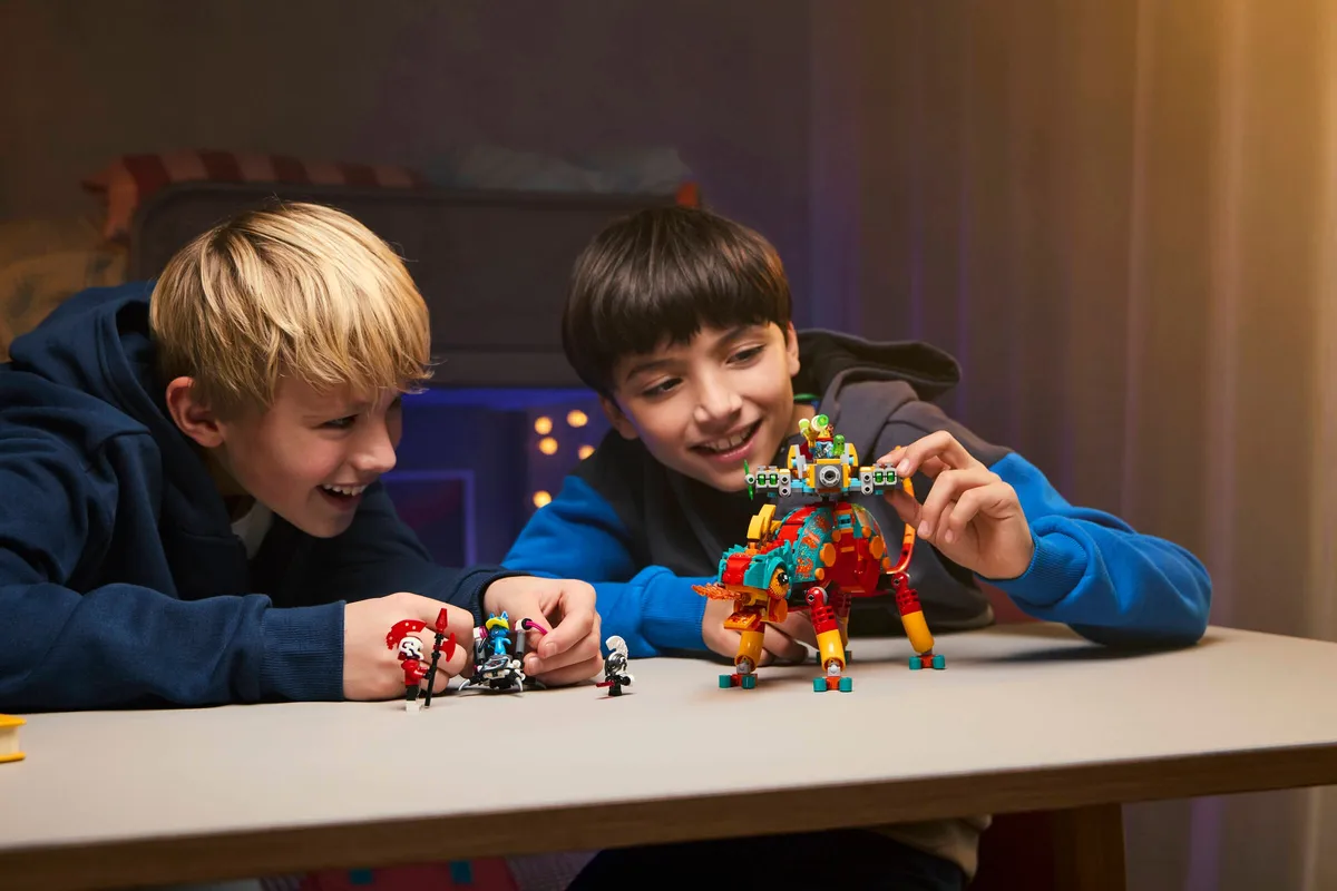 LEGO Mateo's Fire Chameleon (71492) - Bild 5