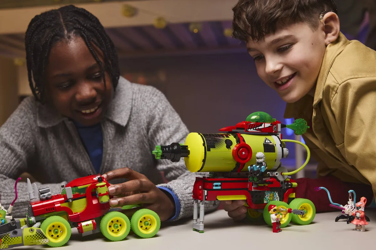 LEGO Mateo's Spray Paint Truck (71499) - Bild 6