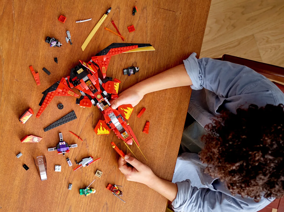 LEGO Kai Fighter (71704) - image 9