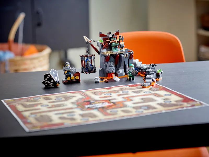 Journey to the Skull Dungeons fra LEGO – produktbillede 11 af 12