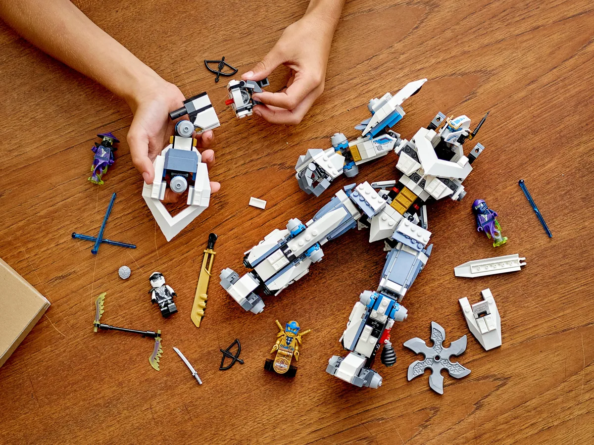LEGO Zane's Titan Mech Battle (71738) - Bild 11