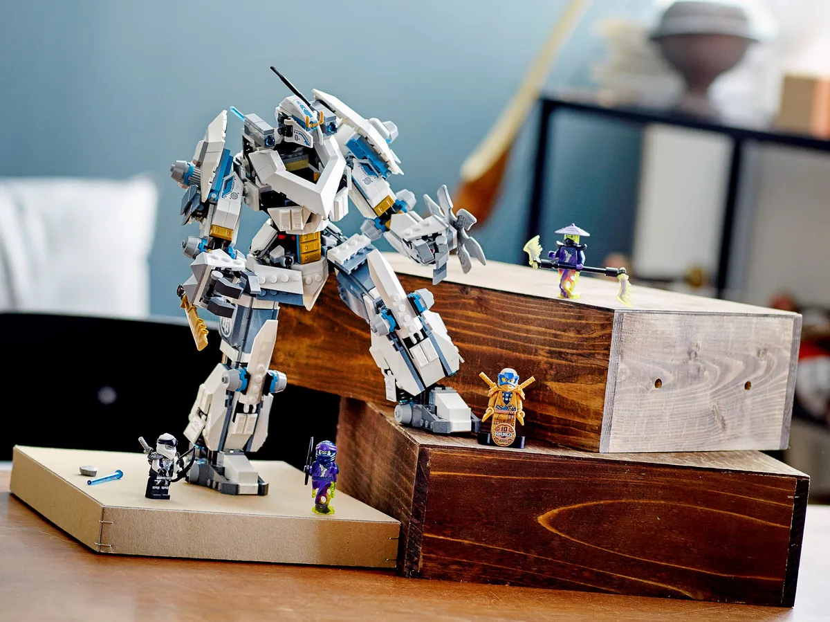 LEGO Zane's Titan Mech Battle (71738) - Bild 12