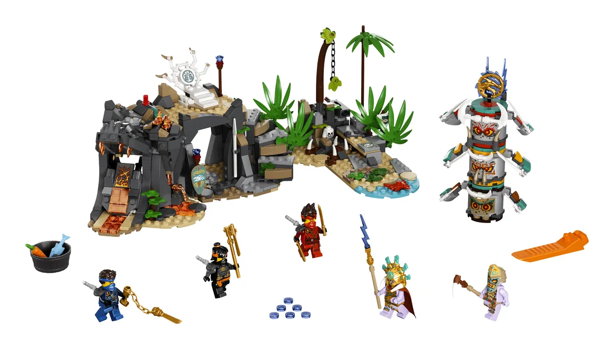 LEGO The Keepers' Village (71747)