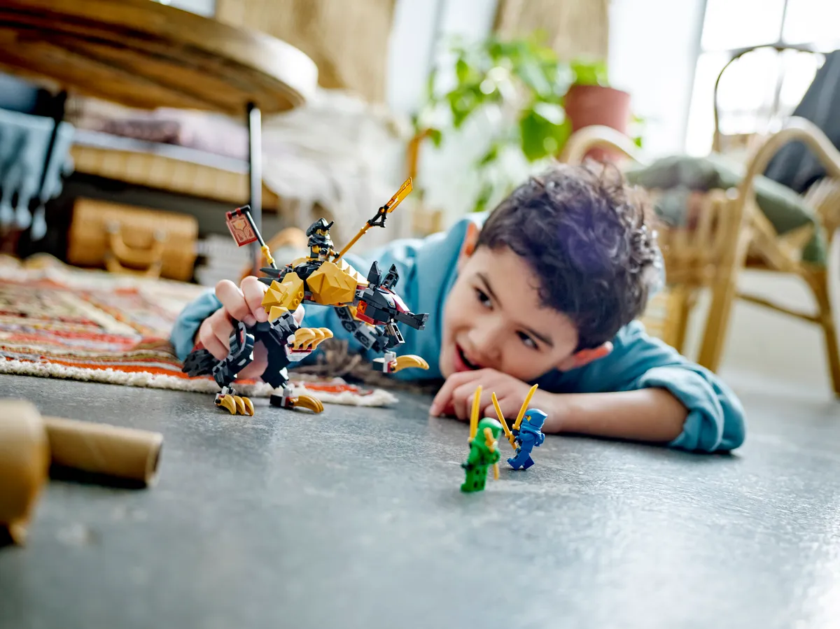 LEGO Imperium Dragon Hunter Hound (71790) - Bild 5