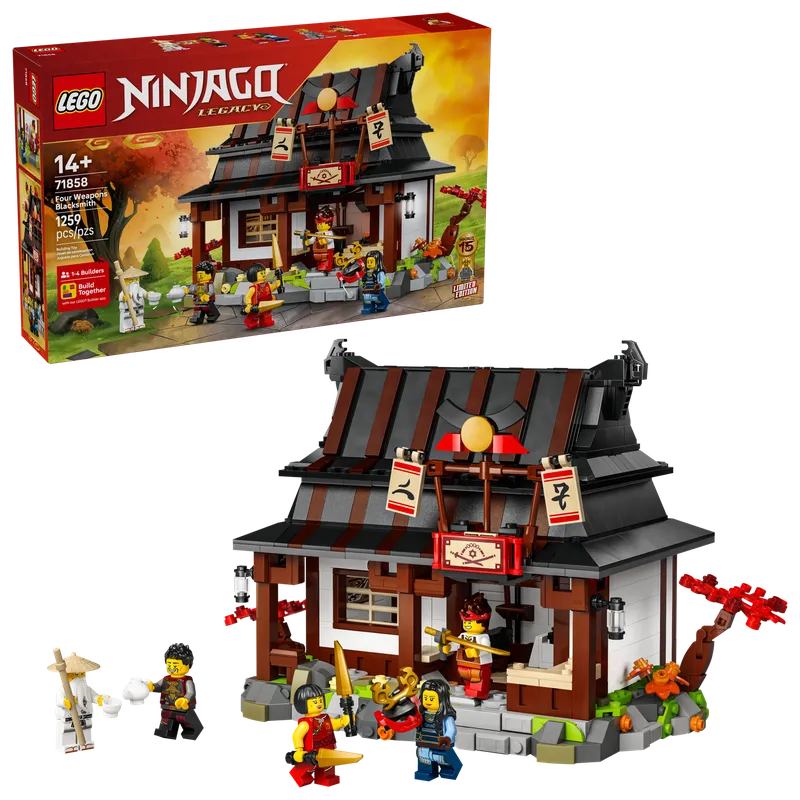 Four Weapons Blacksmith 15th Anniversary von LEGO – Produktfoto 2 von 13