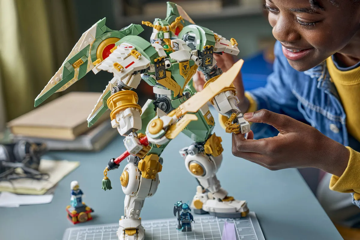 LEGO Lloyd's Titan Mech 15th Anniversary (71860) - Bild 7