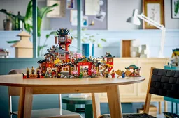 LEGO The Old Town 15th Anniversary (71861) - afbeelding 12
