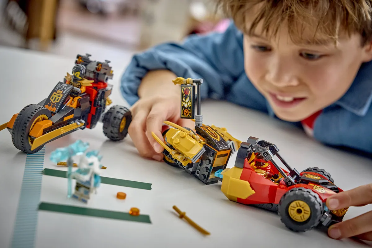 LEGO Kai and Cole's Combiner Vehicles (71864) - Bild 8