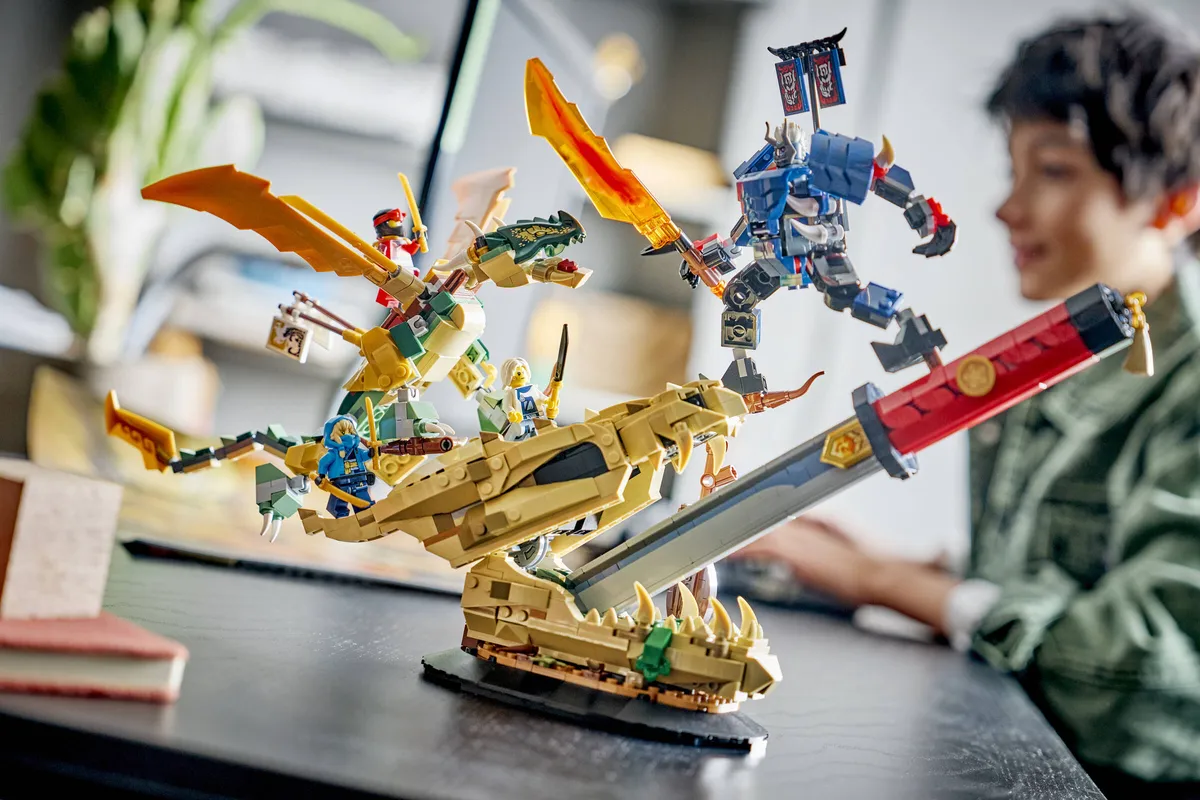 LEGO Battle at the Dragon's Blade (71871) - Bild 7