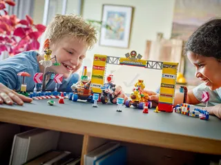 Mario Kart™ – Baby Peach & Grand Prix Set von LEGO – Produktfoto 7 von 9