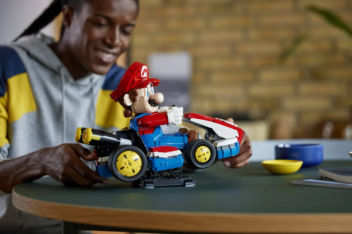 LEGO Mario Kart™ – Mario & Standard Kart (72037) - Bild 5