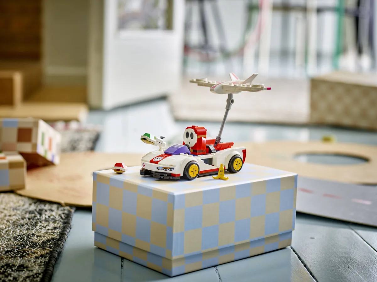 LEGO Mario Kart™ – Shy Guy & P-Wing (72045) - Bild 9