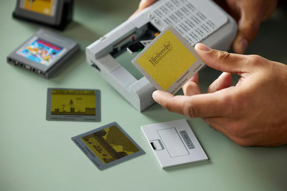 LEGO Game Boy™ (72046) - image 11