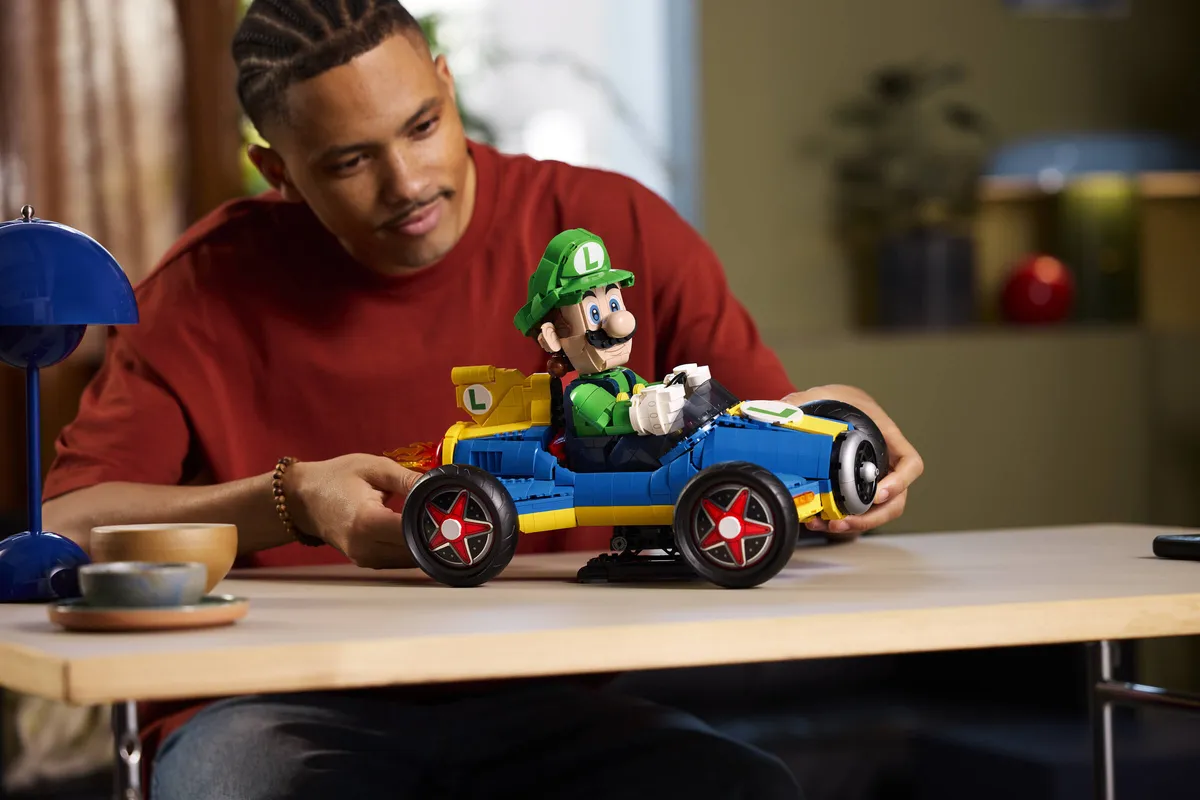 LEGO Mario Kart™ – Luigi & Mach 8 (72050) - image 3